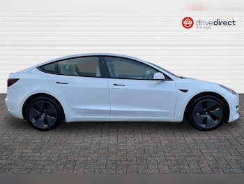 Used Tesla Model 3 undefined for sale - 76444033: Photo