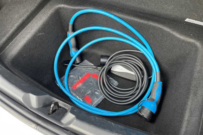 Used Tesla Model 3 2021 for sale - 76444033: Photo 37