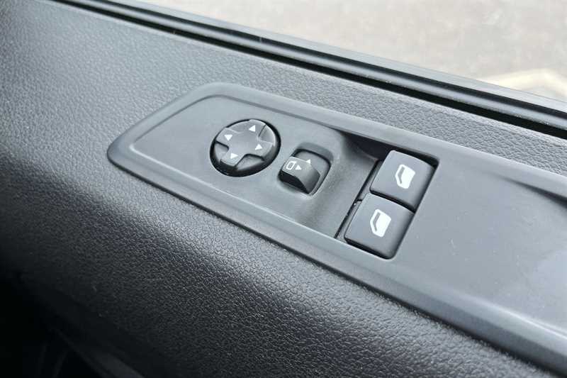 Used Vauxhall Vivaro 2024 for sale - 78120456: Photo 16