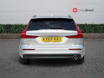 Used Volvo V60 2018 for sale - 75480089: Photo