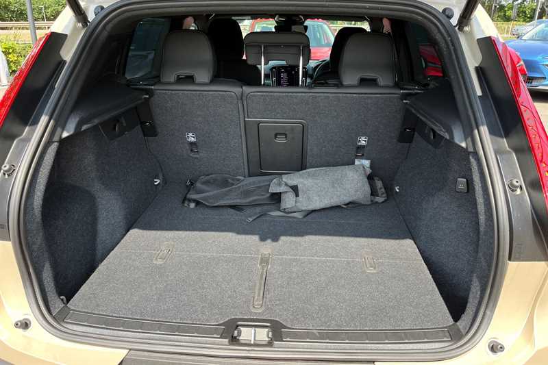 Used Volvo XC40 2025 for sale - 76525399: Photo 25