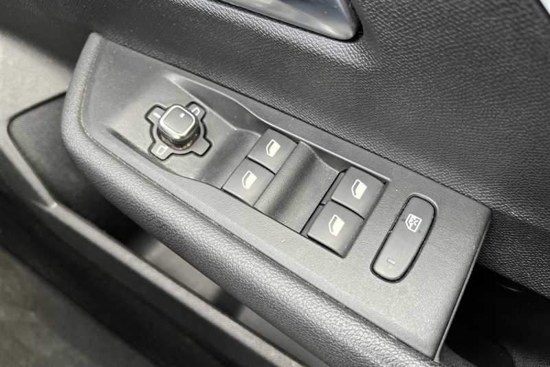 Used Vauxhall Astra 2022 for sale - 76463388: Photo 16