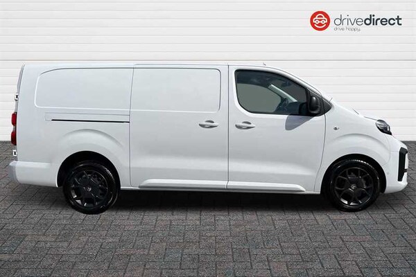 Used Vauxhall Vivaro 2024 for sale - 76016168: Photo 2