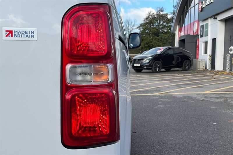 Used Vauxhall Vivaro 2023 for sale - 77700382: Photo 32