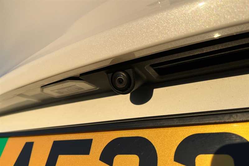 Used Tesla Model Y 2022 for sale - 76756840: Photo 38