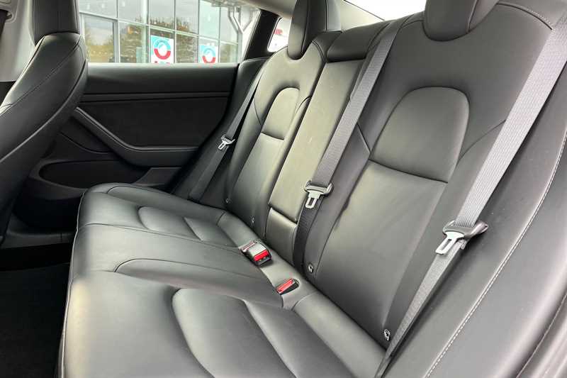 Used Tesla Model 3 2021 for sale - 76443871: Photo 24