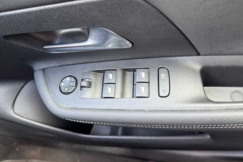 Used Vauxhall Mokka 2023 for sale - 78142973: Photo 16