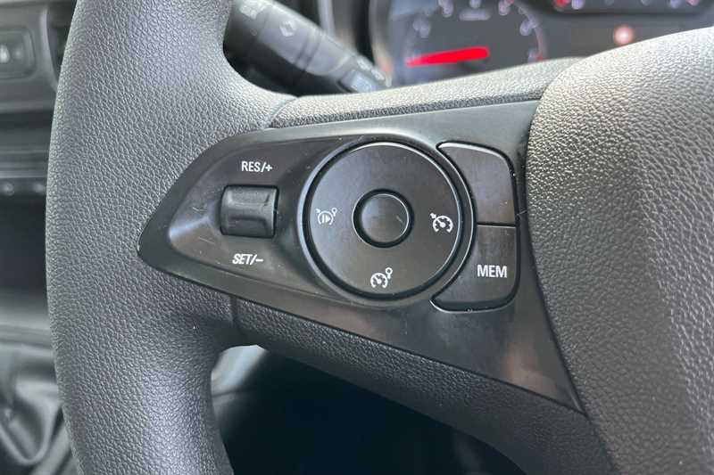 Used Vauxhall Combo Life 2023 for sale - 78217690: Photo 21