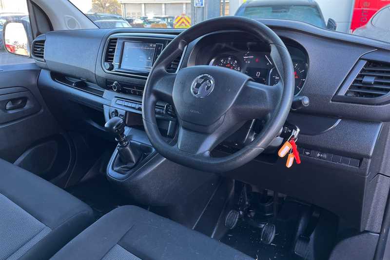 Used Vauxhall Vivaro 2023 for sale - 76877063: Photo 13