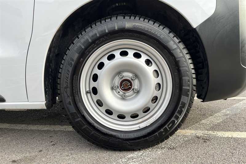 Used Vauxhall Vivaro Life 2024 for sale - 77295342: Photo 12