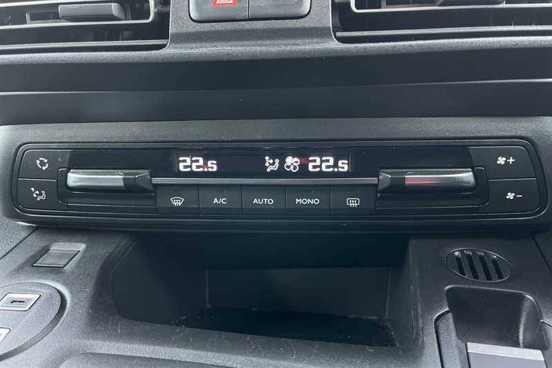 Used Vauxhall Combo Life Electric for sale - 77728371: Photo 15