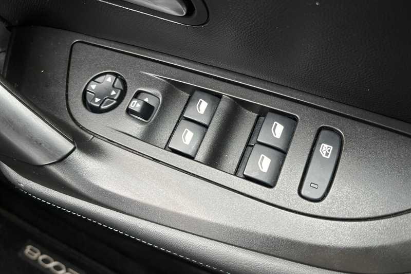 Used Peugeot 2008 2021 for sale - 77900767: Photo 16