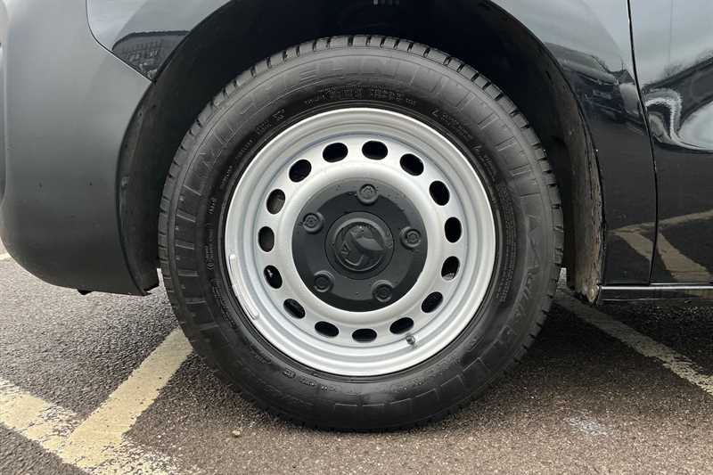 Used Vauxhall Vivaro 2024 for sale - 76916752: Photo 9