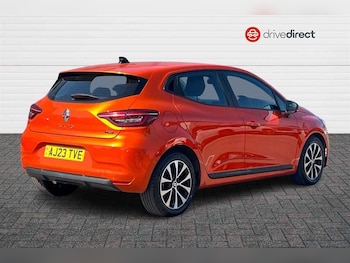 Used Renault Clio 2023 for sale - 79603826: Photo
