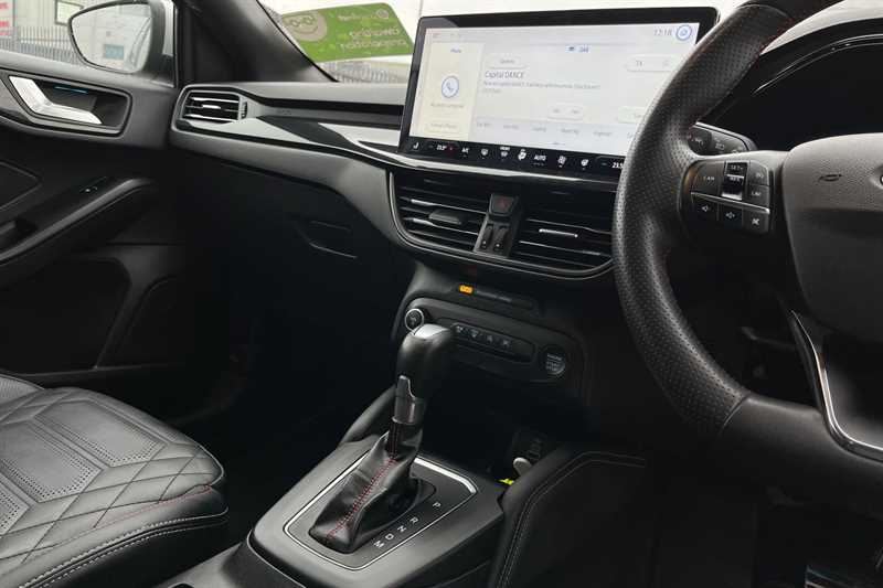 Used Ford Focus 2022 for sale - 76967013: Photo 14