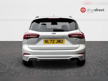 Used Ford Focus 2022 for sale - 76967013: Photo