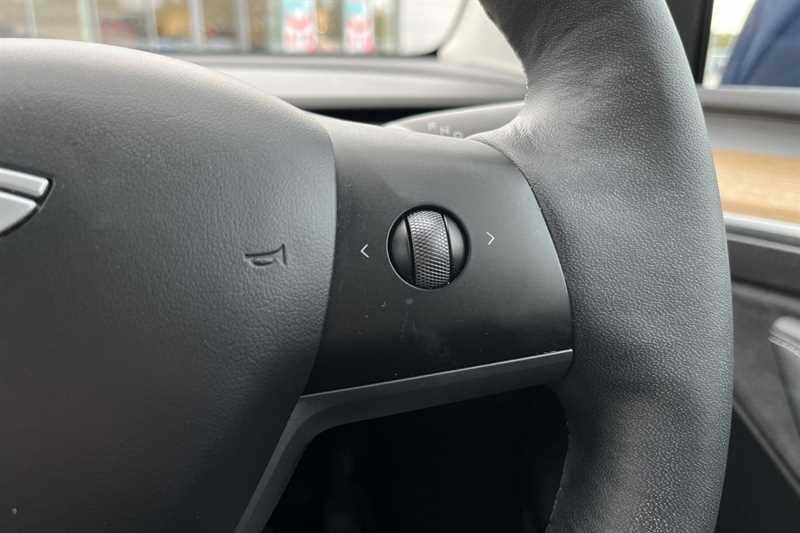 Used Tesla Model Y 2022 for sale - 76443781: Photo 22