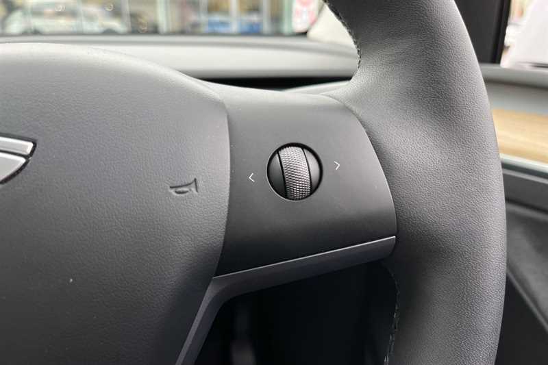 Used Tesla Model Y 2022 for sale - 76298587: Photo 22