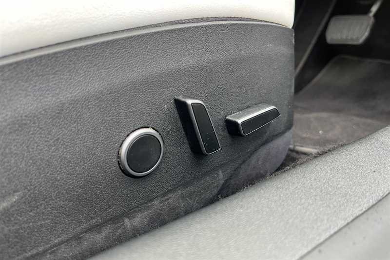 Used Tesla Model 3 2021 for sale - 76955795: Photo 26