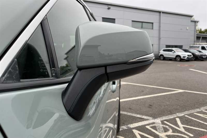Used Toyota RAV4 2022 for sale - 76124962: Photo 35