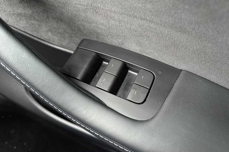 Used Tesla Model Y for sale - 77219013: Photo 16