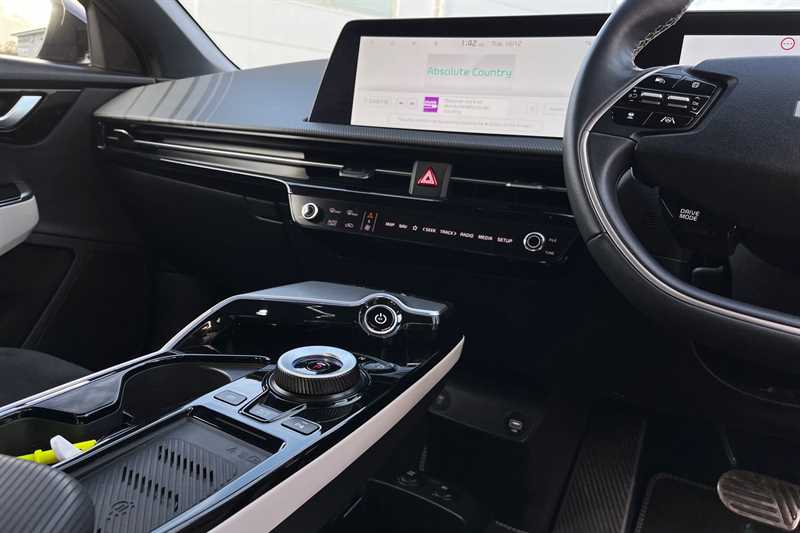 Used Kia EV6 2023 for sale - 76967058: Photo 14