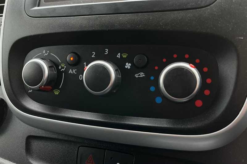 Used Renault Trafic 2020 for sale - 76956788: Photo 15