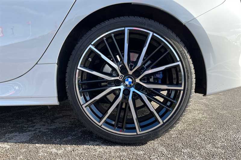 Used BMW 1 Series 2024 for sale - 76956148: Photo 10