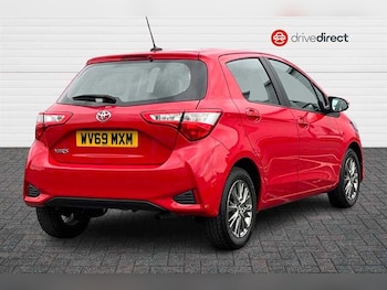 Used Toyota Yaris 2019 for sale - 79398533: Photo