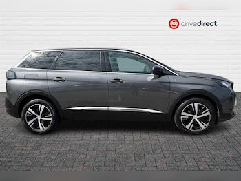 Used Peugeot 5008 2023 for sale - 79398583: Photo