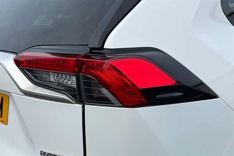 Used Toyota RAV4 2019 for sale - 77828210: Photo 32