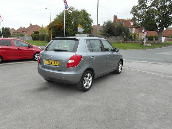 Used Skoda Fabia 2013 for sale - 76056389: Photo 10