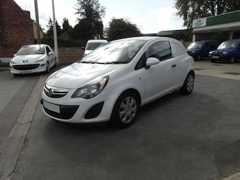 Used Vauxhall Corsa 2012 for sale - 75890880: Photo
