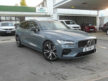 Used Volvo V60 2022 for sale - 78357452: Photo