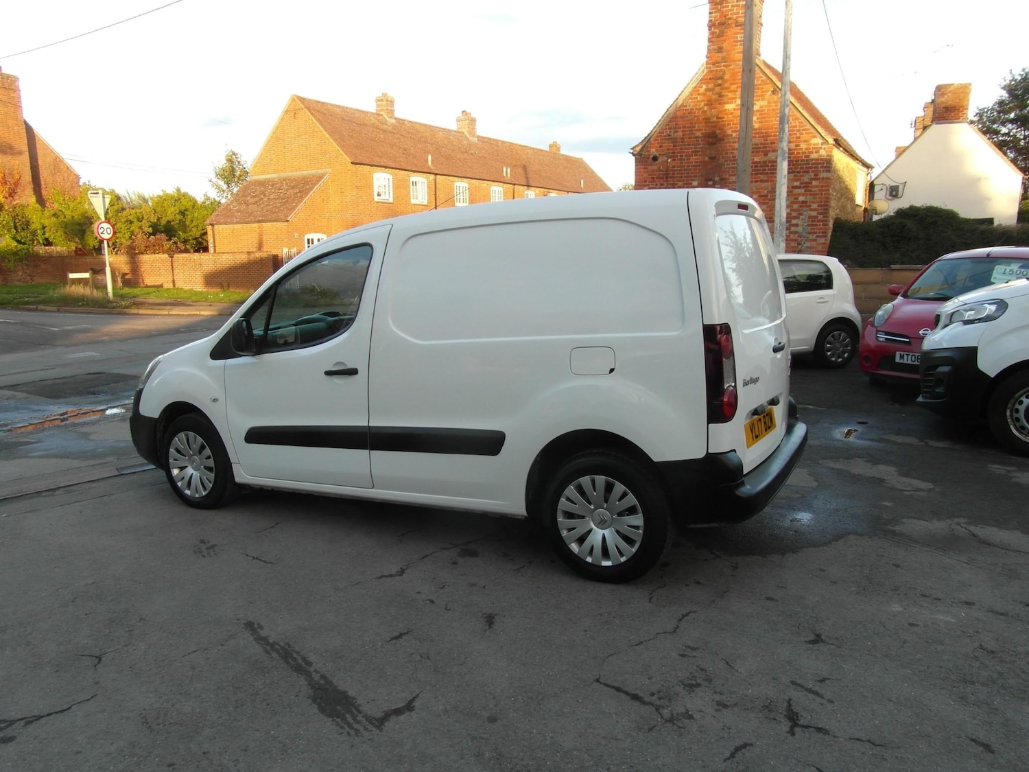 Used Citroen Berlingo 2017 for sale - 76941337: Photo 7