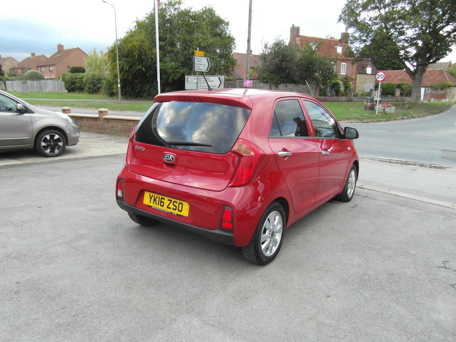 Used Kia Picanto 2016 for sale - 76866799: Photo 11