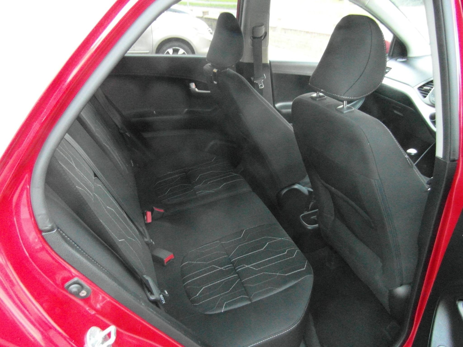 Used Kia Picanto 2016 for sale - 76866799: Photo 17