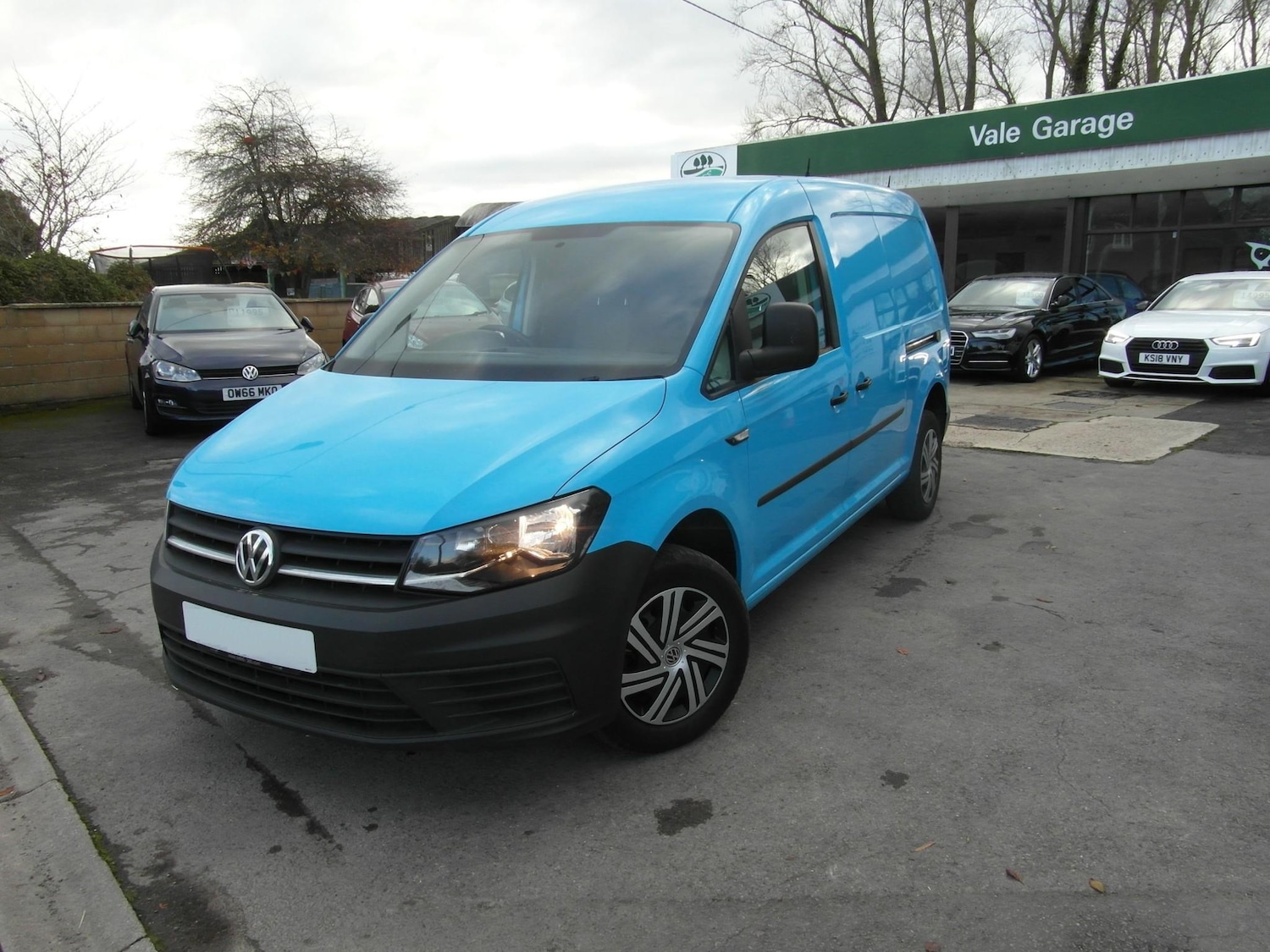 Used Volkswagen Caddy Maxi 2017 for sale - 76866786: Photo 5