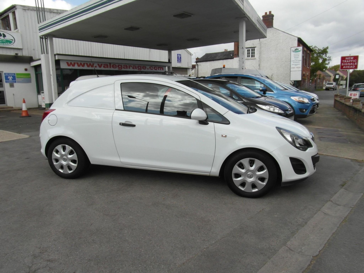 Used Vauxhall Corsa 2012 for sale - 76372165: Photo 11