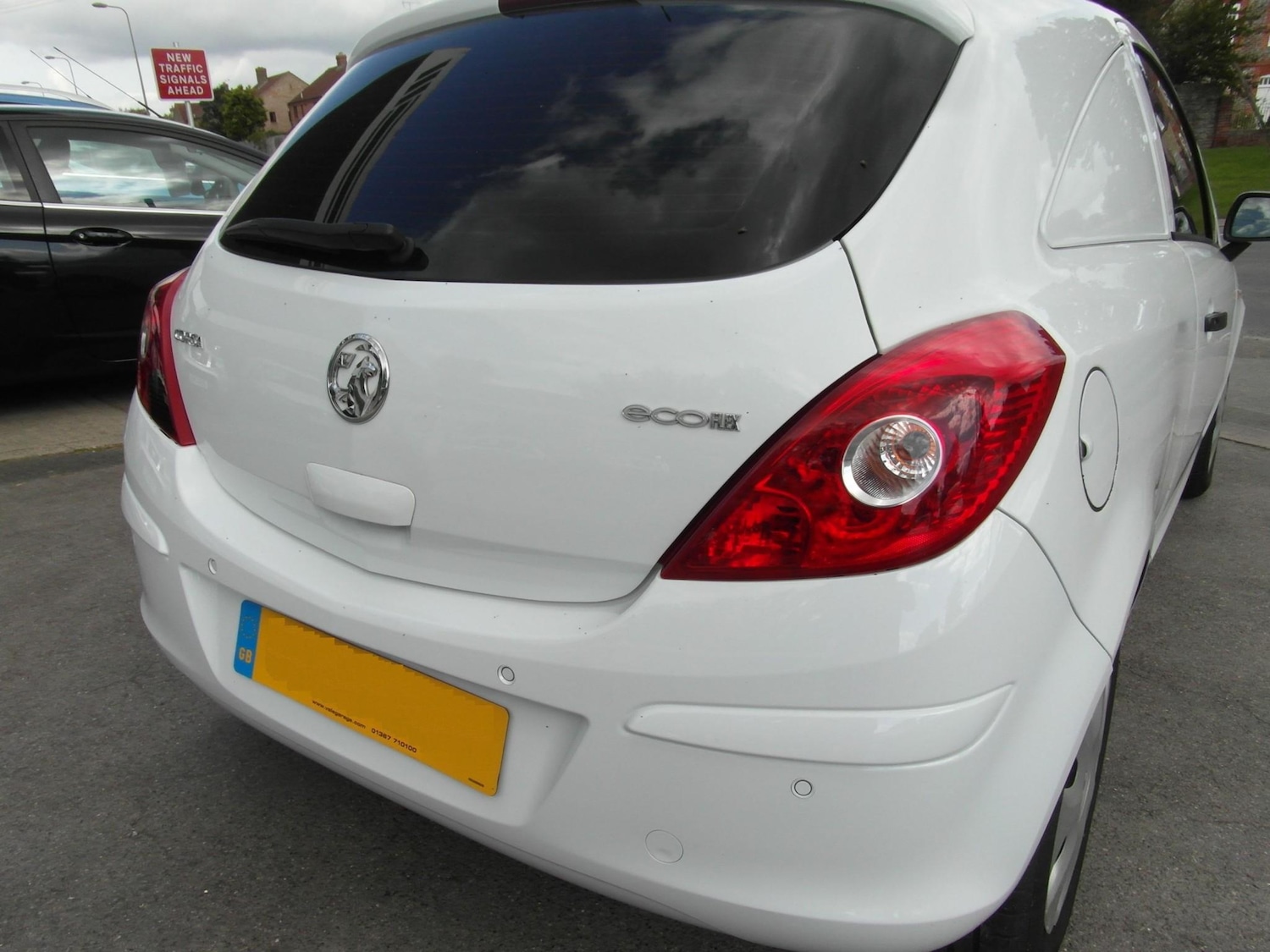 Used Vauxhall Corsa 2012 for sale - 76372165: Photo 9