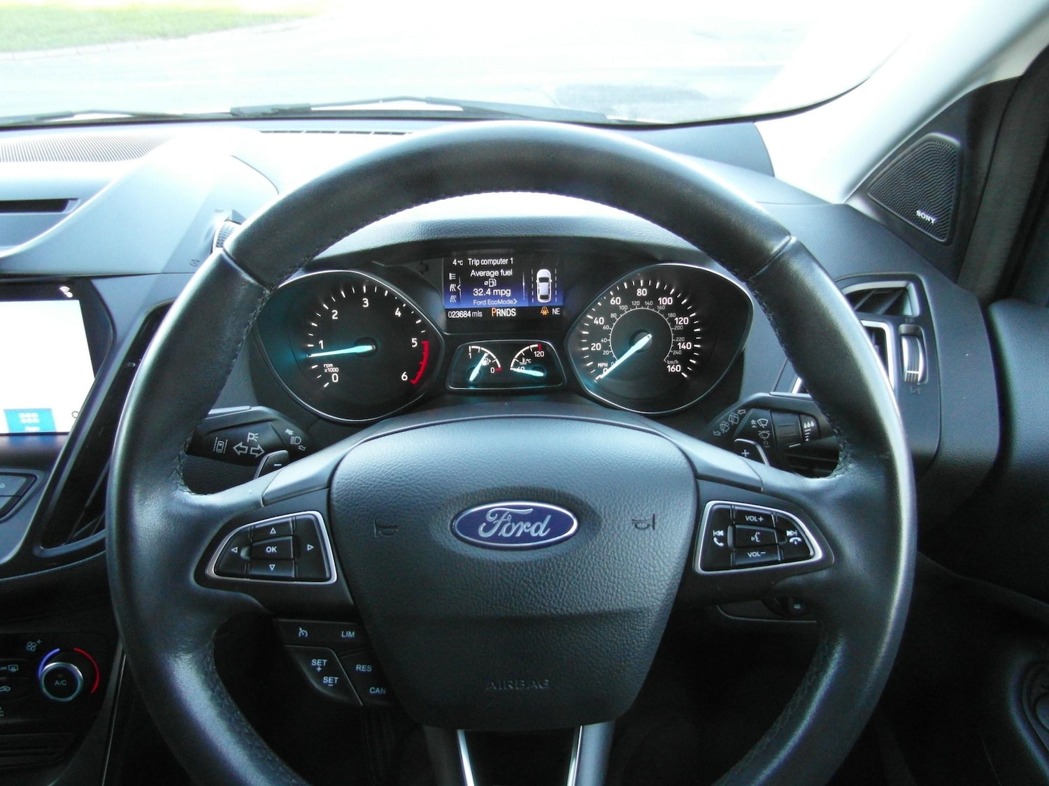 Used Ford Kuga 2017 for sale - 77048238: Photo 21