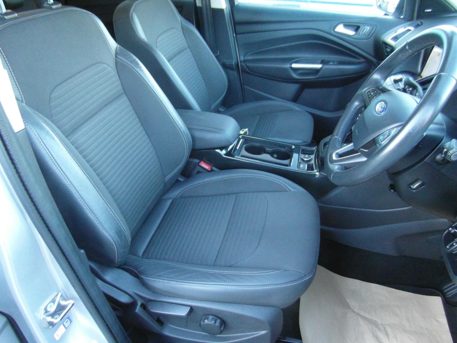 Used Ford Kuga 2017 for sale - 77048238: Photo 24