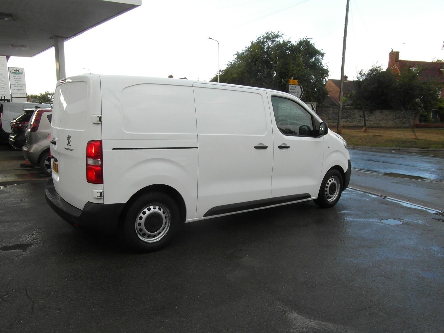 Used Peugeot Expert 2020 for sale - 76474336: Photo 9