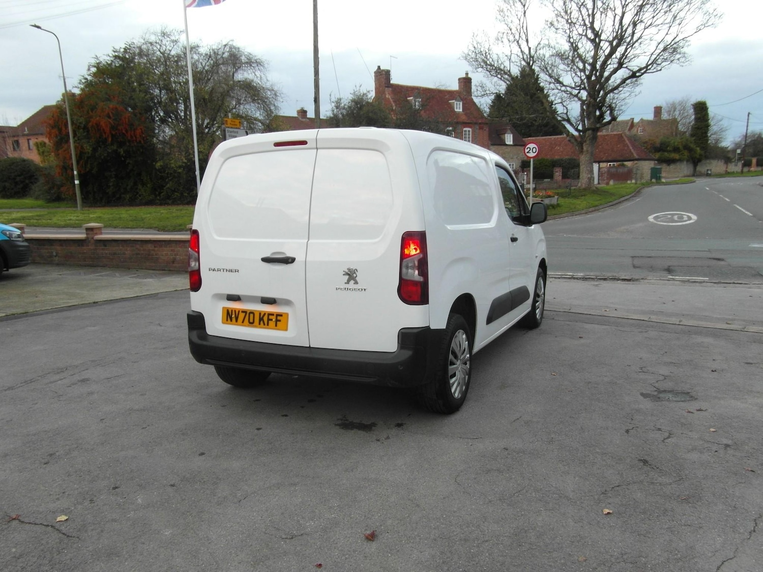 Used Peugeot Partner 2020 for sale - 76866775: Photo 9