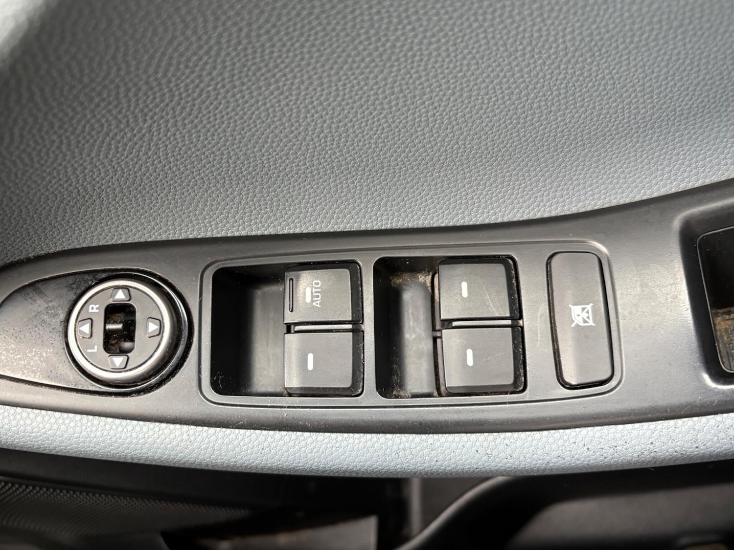 Used Hyundai i20 2017 for sale - 76398975: Photo 22