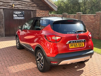 Used Renault Captur 2015 for sale - 76201384: Photo