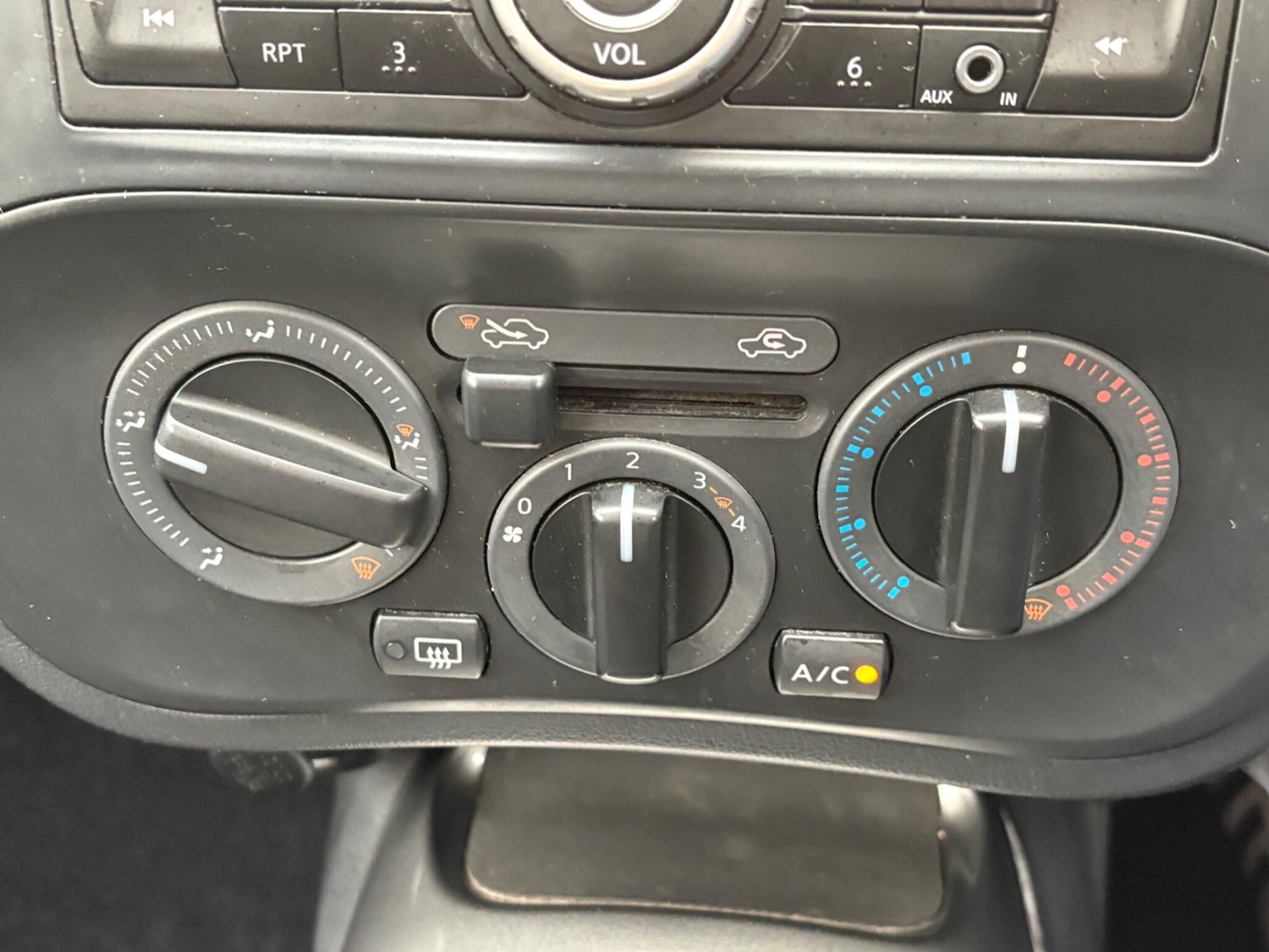 Used Nissan Juke 2015 for sale - 76522192: Photo 10