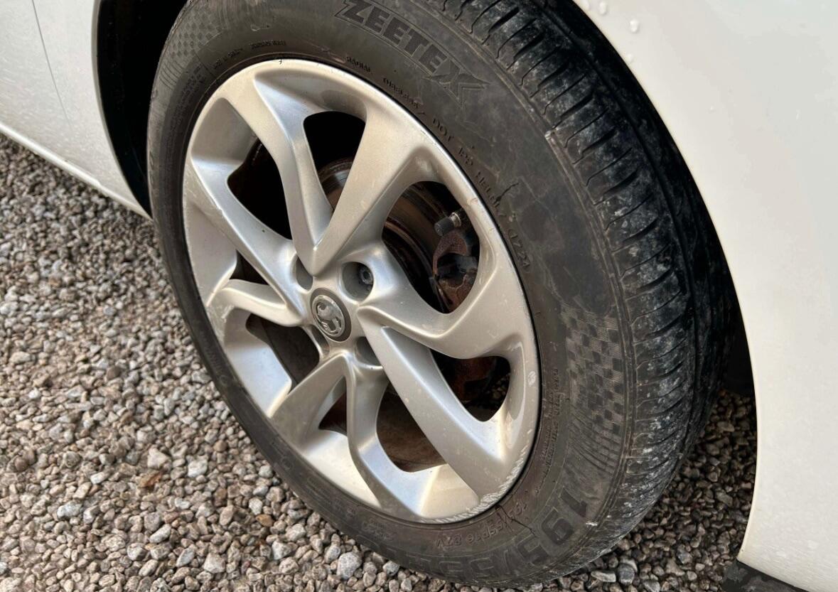 Used Vauxhall Corsa 2017 for sale - 76619682: Photo 17