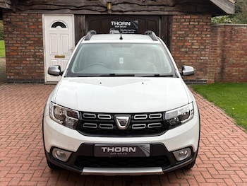 Used Dacia Sandero Stepway 2017 for sale - 76397971: Photo