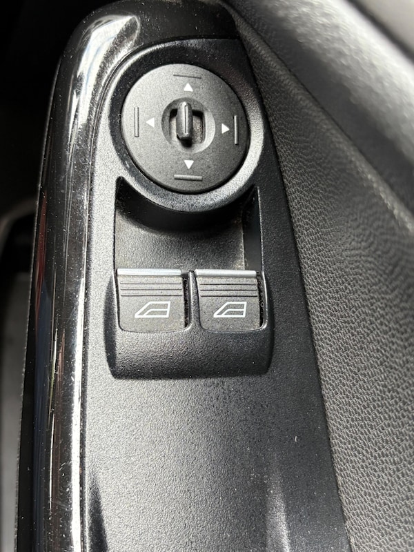 Used Ford Fiesta 2017 for sale - 76214529: Photo 13